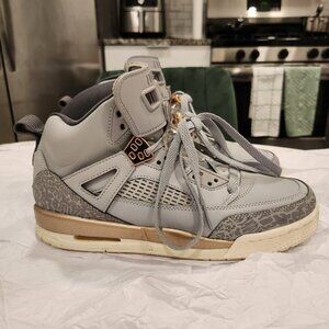 Jordan Spizike Wolf Grey Metallic Bronze – Size 7Y 8.5 Women's No Box